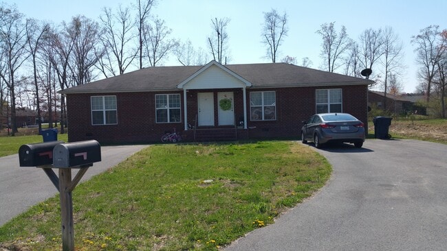 Photo - 117 Dixie Ct