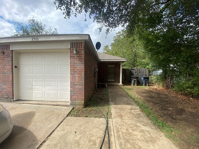 Photo - 2300 Coleman Ave House