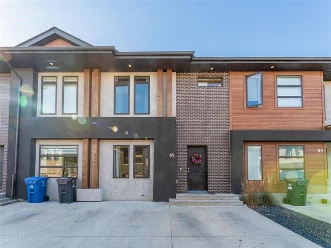 Building Photo - 340 John Angus Dr