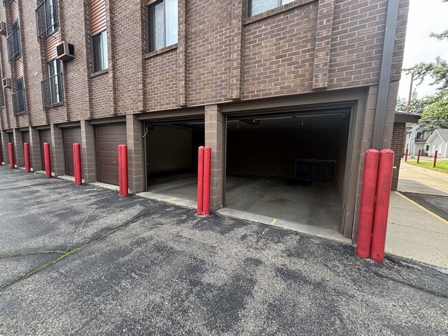 Photo - 819 6th Ave S Unit 203
