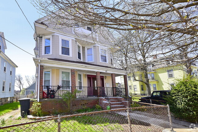 Building Photo - 63 Stanton St Unit 2 Rental