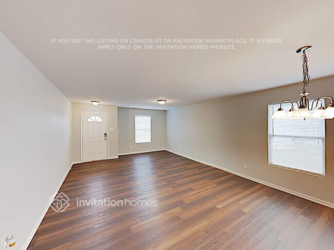 Photo - 513 Zander Woods Ct