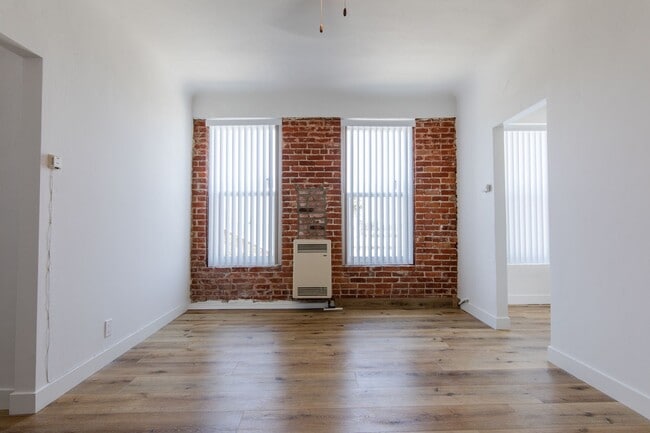 Newly Renovated Apartments