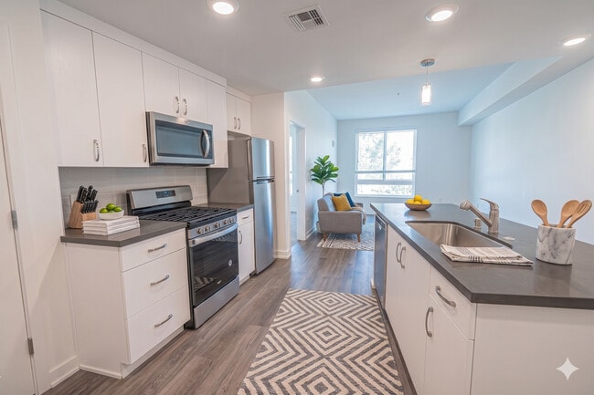 Monticello Apartments