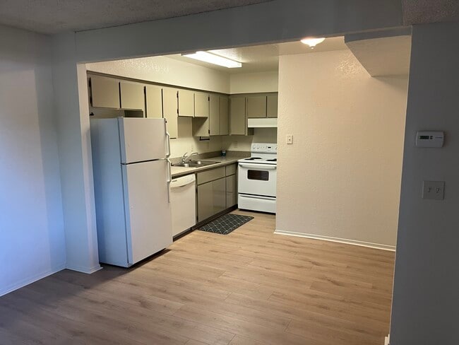 Photo - 13067 Lincoln Way Unit A