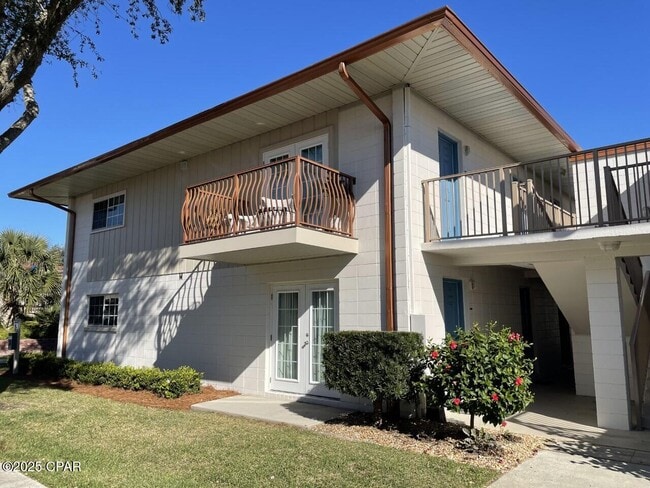 Building Photo - 2100 W Beach Dr Unit M102 Rental