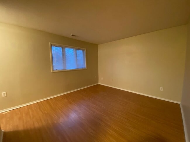 Photo - 1925 SE King Ave