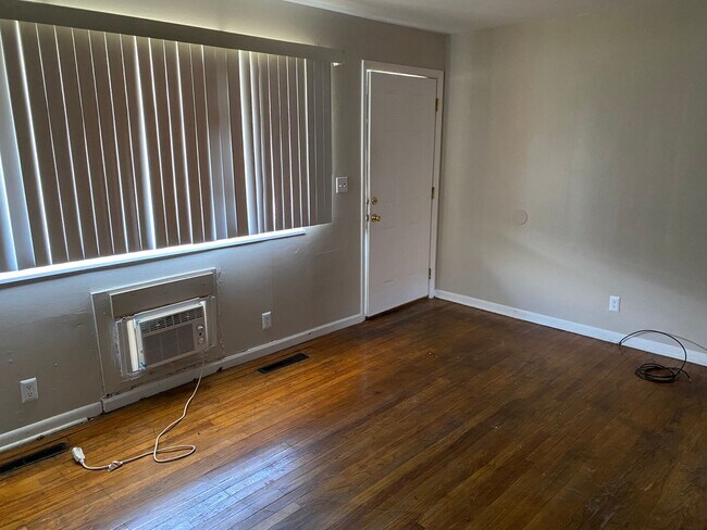 Photo - 381-385 S Yearling Rd Unit 385 Yearling