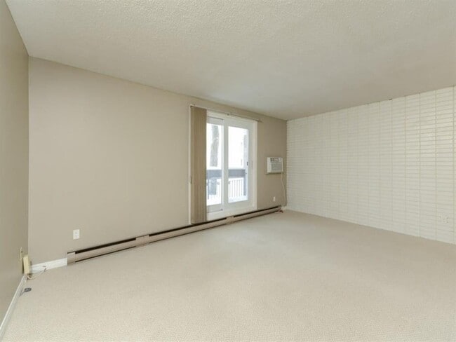 Photo - 1000 Markham Rd Unité 3244