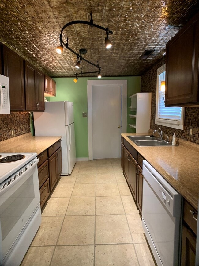 Photo - ADORABLE HOME IN CENTRAL MANHATTAN!