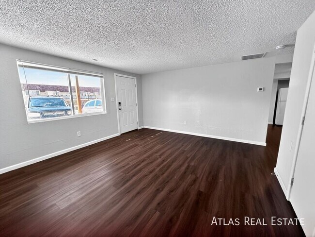 Photo - 1016 Magnolia St Unit B
