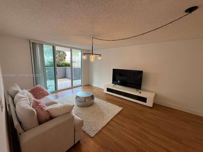 Photo - 1155 Brickell Bay Dr Unit 606