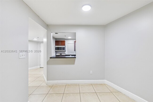 Photo - 4147 Stirling Rd Unit 105