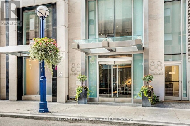 Photo - 88 Cumberland St Unité 1804