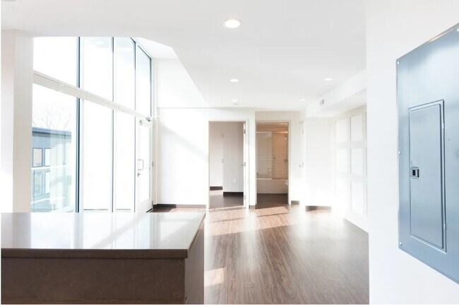 Photo - 11 Dorchester St Unidad 304