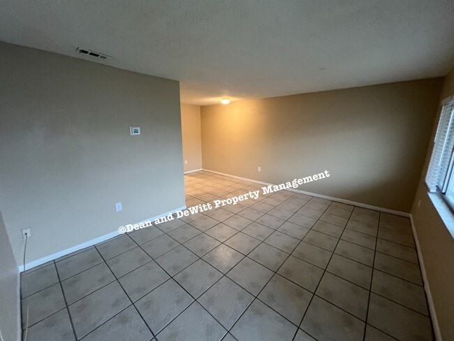 Photo - 1 Bed/1 Bath - Unit 228