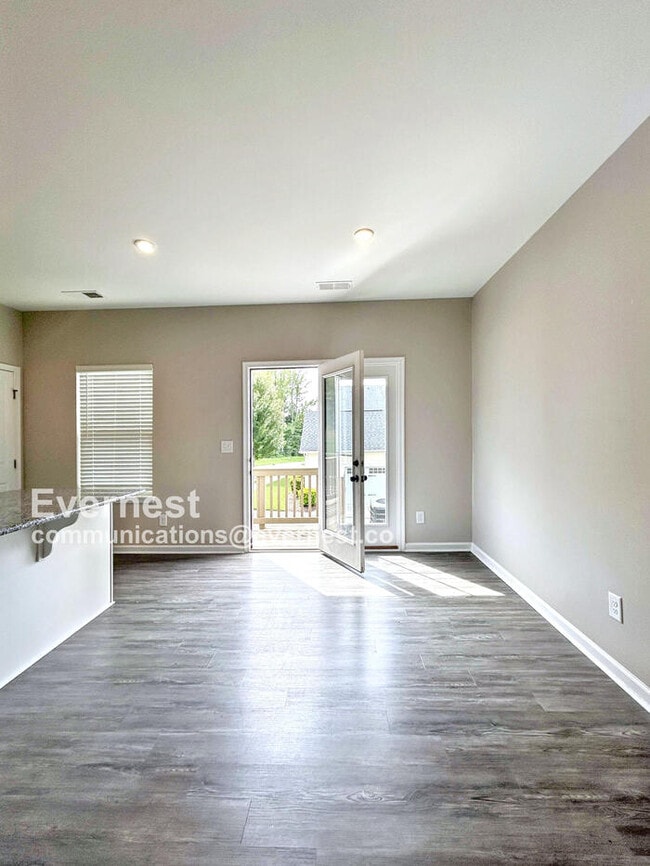 Photo - 11705 Blessington Rd