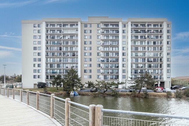 Photo - Pacific South Condominiums