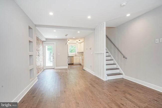 Building Photo - 1435 S Ringgold St Rental