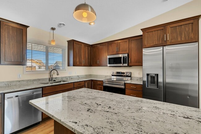 Photo - 4374 32nd St S