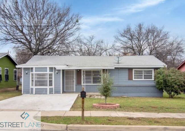 4701 Norris St, Fort Worth, TX 76105 - 4701 Norris St, Fort Worth, TX 76105 House