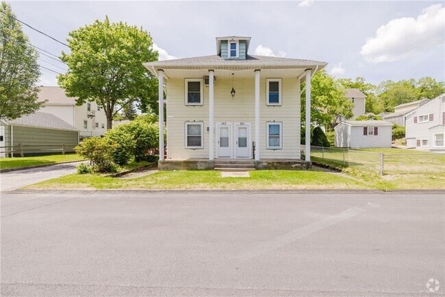 Building Photo - 263 St Barnabe St Rental