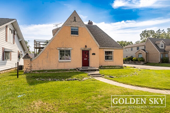 Photo - 1516 Wheeling Ave Unit 2