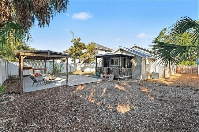 Photo - 6305 S MacDill Ave