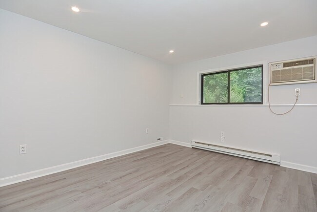 Photo - 800 County St Unidad 3A