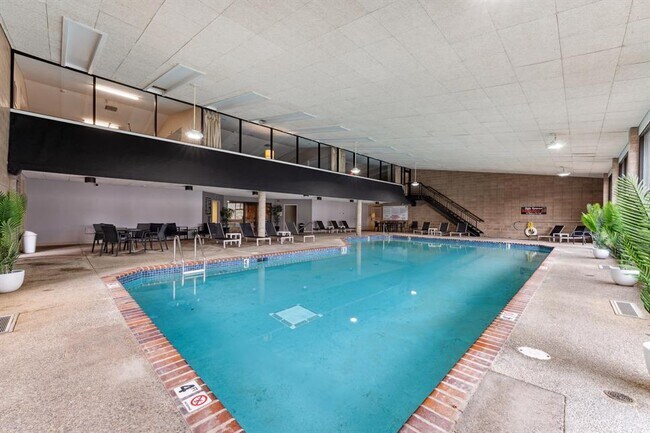 Photo - Poplar Bridge