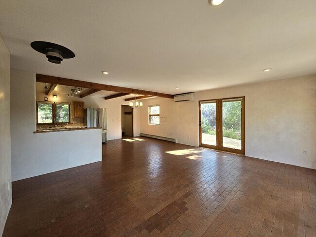 Photo - 133 Valley Dr