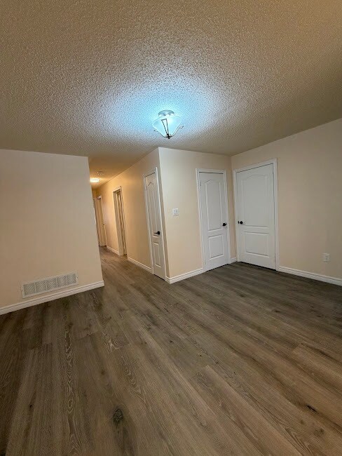 Photo - 8 Ed Quigg Way