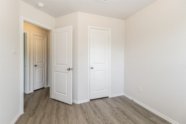 Photo - 21634 Mamba Wy