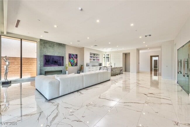 Photo - 702 Blackrock Rim Dr