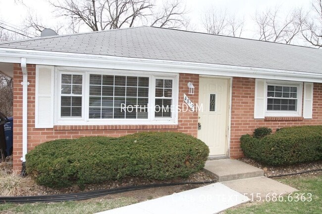 Building Photo - 4812 SW 3rd St