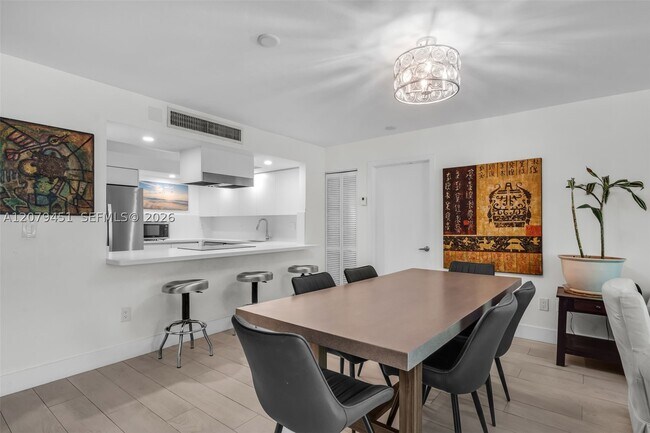 Photo - 101 Ocean Ln Dr Unit 1011