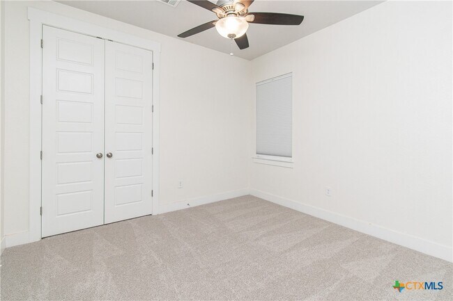 Photo - 308 Saturnia Dr