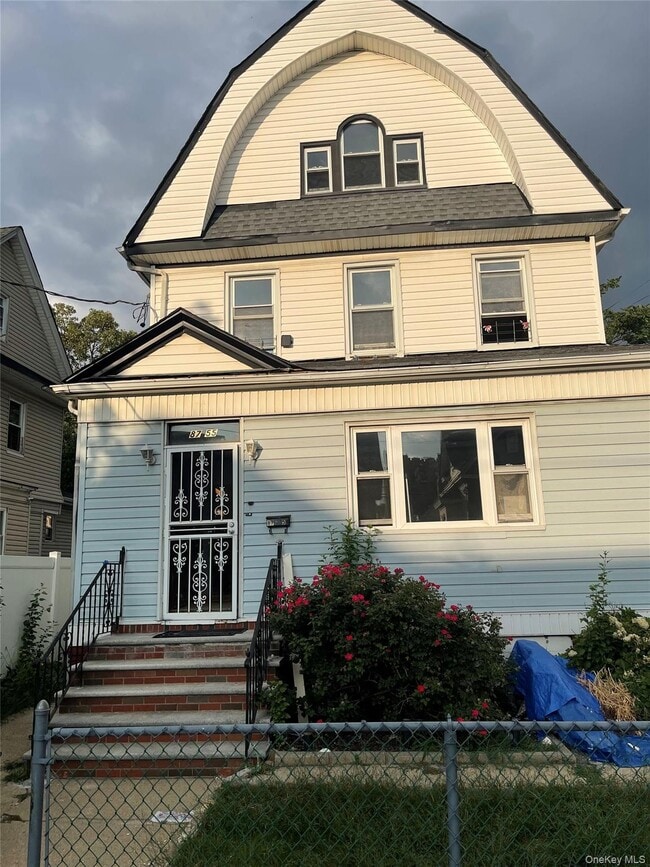 Building Photo - 87-55 114th St