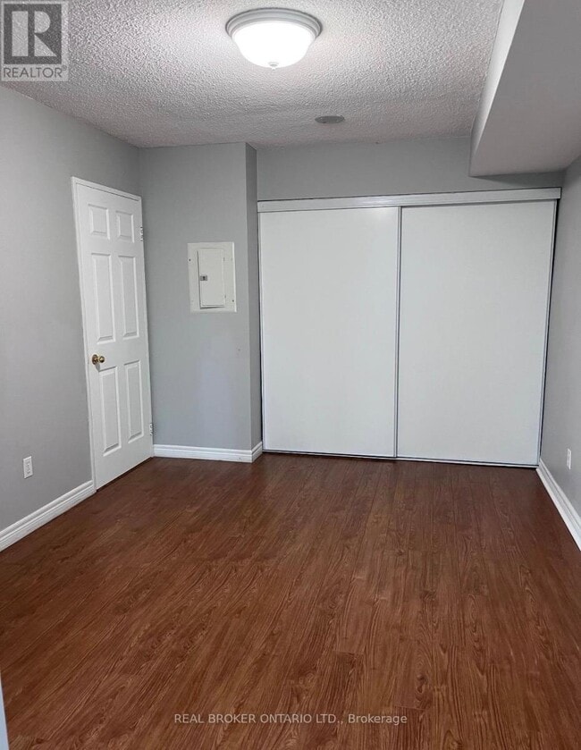 Photo - 18 Parkview Ave Unit 1615