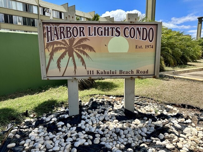Building Photo - 111 Kahului Beach Rd Rental