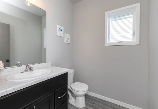 Photo - 4-bedroom, 3.5-bathroom West Fargo Single-...