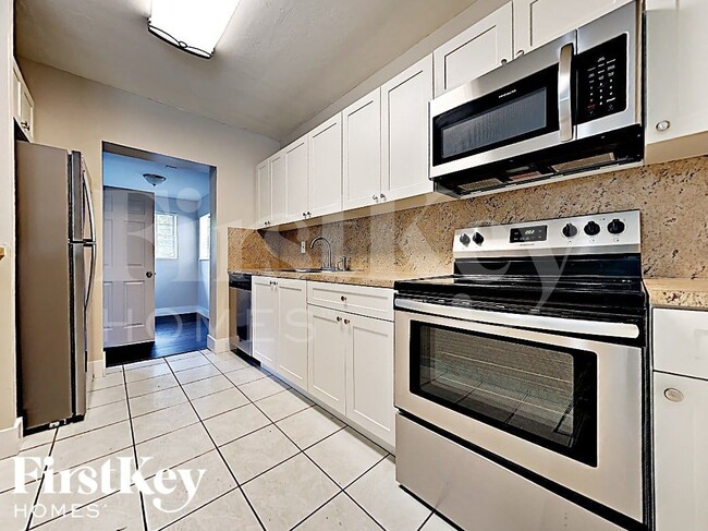 Photo - 1315 NE 203rd St