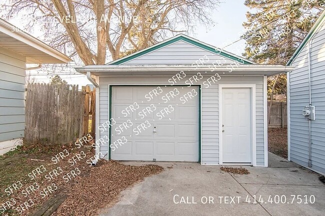 Photo - 2108 Cleveland Ave