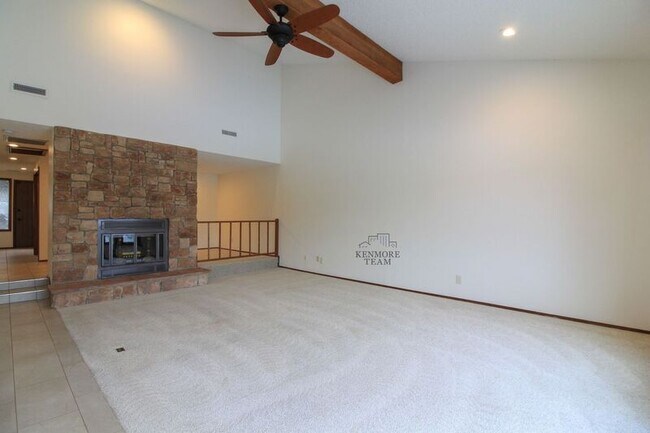 Photo - 279 Gage Blvd