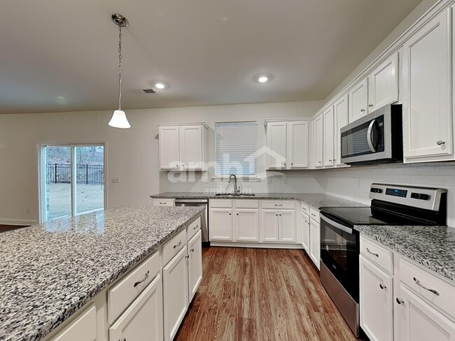 Photo - 1190 Ashlyn Ct