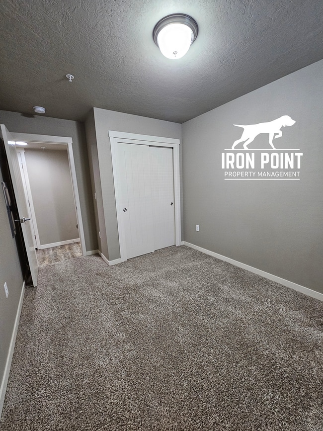 Photo - JE911 Unit 102