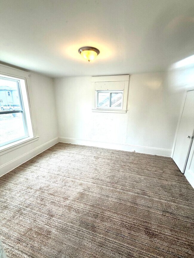 Photo - 516 N Porter St Unit 1