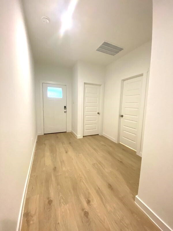 Photo - 1623 Fleetwood Crossing Dr