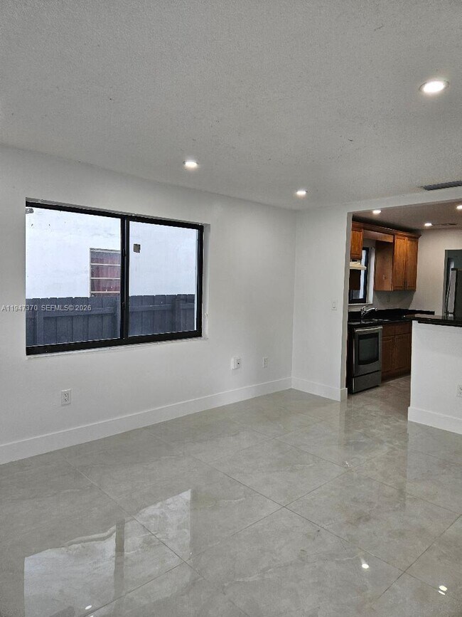 Photo - 20541 SW 92nd Pl