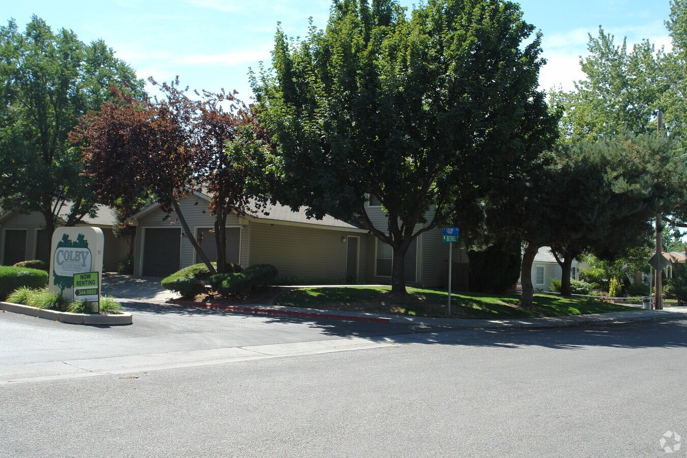 Photo - Colby Court Apartments